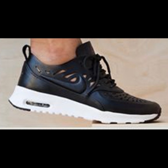 Air Max Thea Joli - Size 9.5 BNWOB - Picture 2 of 10